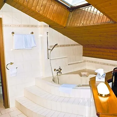 Hotel Du Pont 3*