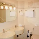 Du Pont 3*